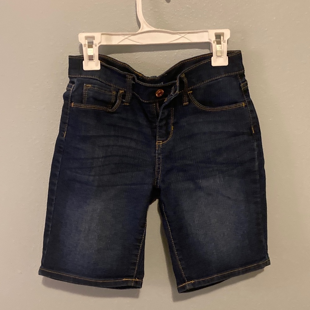 Slim capri jean shorts